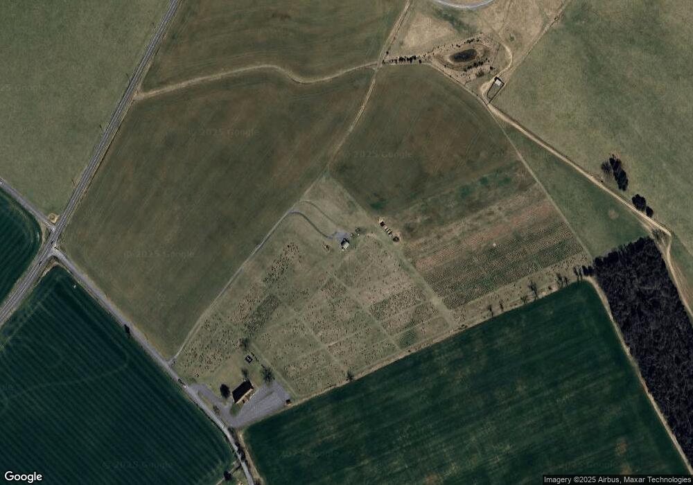 1104 Springfield Rd, Luray, VA 22835 - photo 1