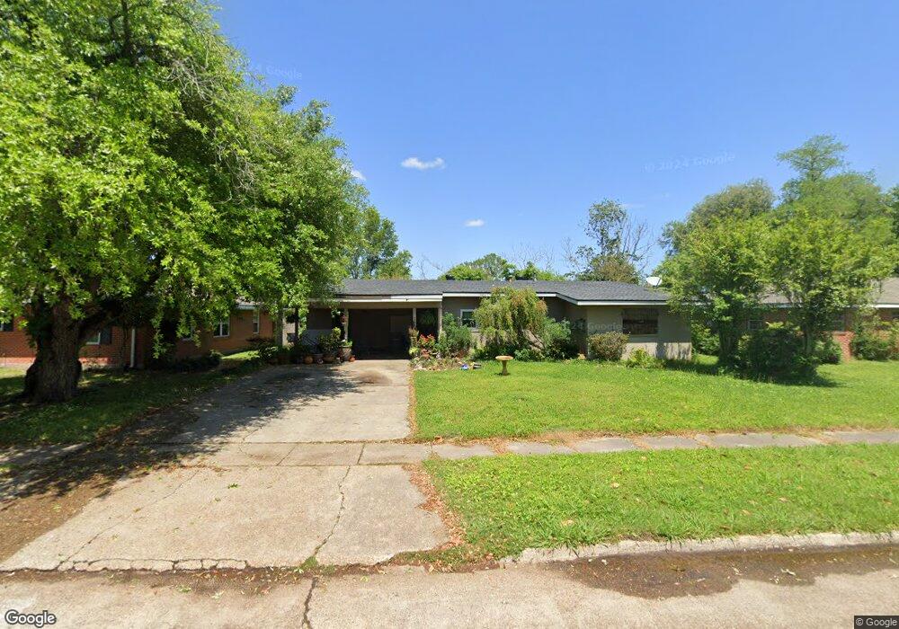 132 Frazer St, Lake Charles, LA 70605 - photo 1