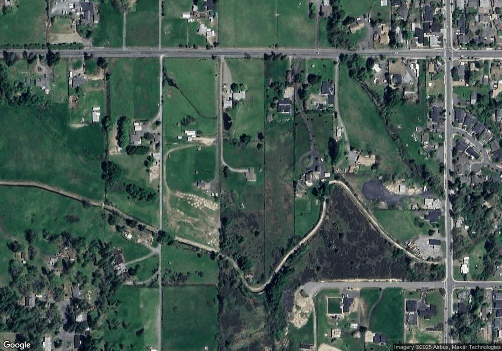 3233 Redwood Ave, Grants Pass, OR 97527 - photo 1