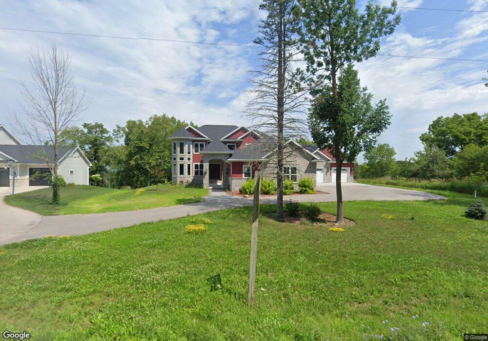 3783 Dickinson Rd, de Pere, WI 54115 - photo 1