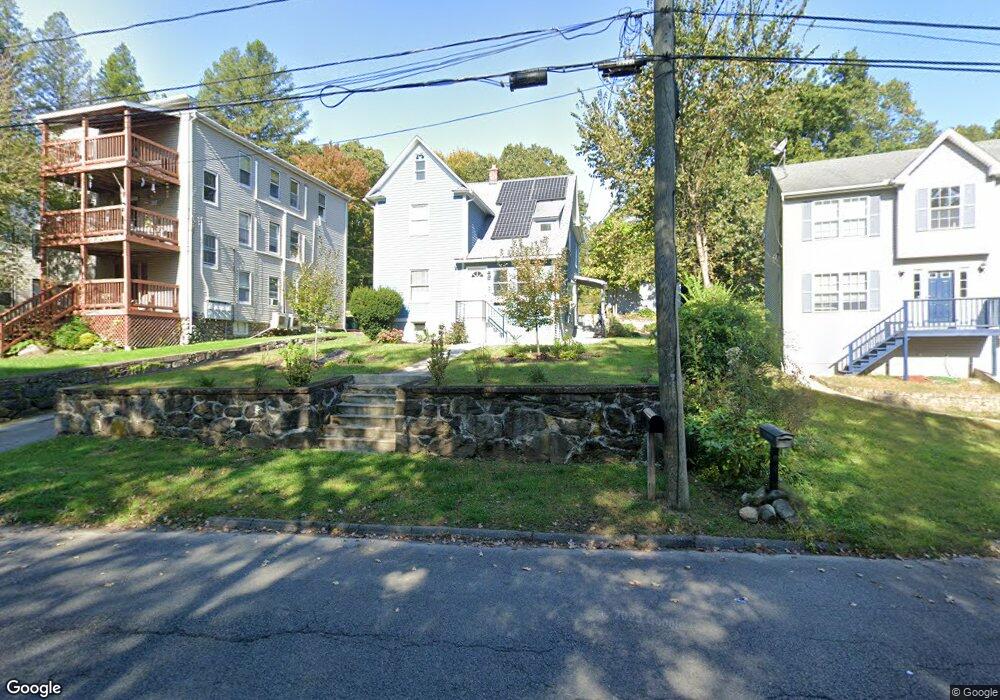 1614 Highland Ave, Waterbury, CT 06708 - photo 1