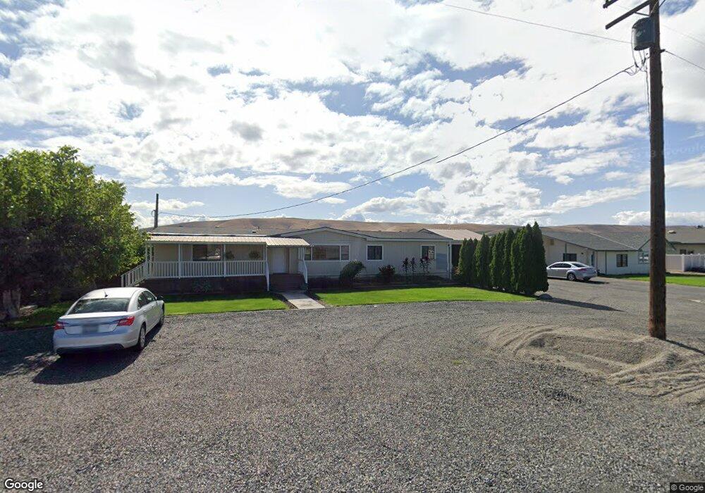 8102 Beauchene Rd, Moxee, WA 98936 - photo 1