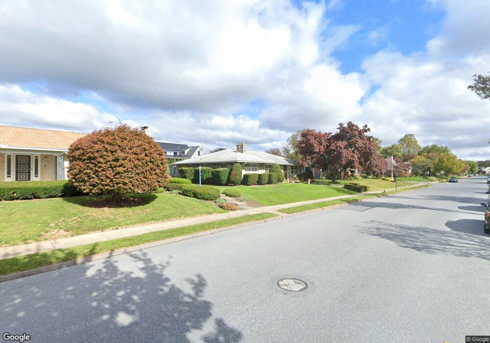 413 Cedar Ave, Hershey, PA 17033 - photo 1