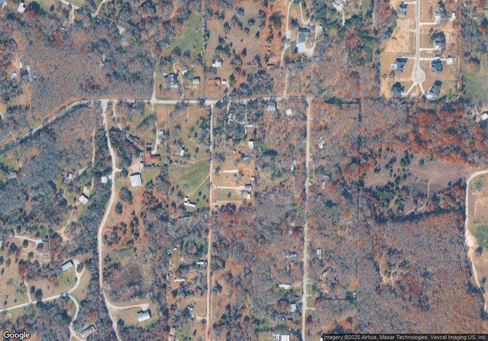 418 Baughman Hill Rd, Azle, TX 76020 - photo 1