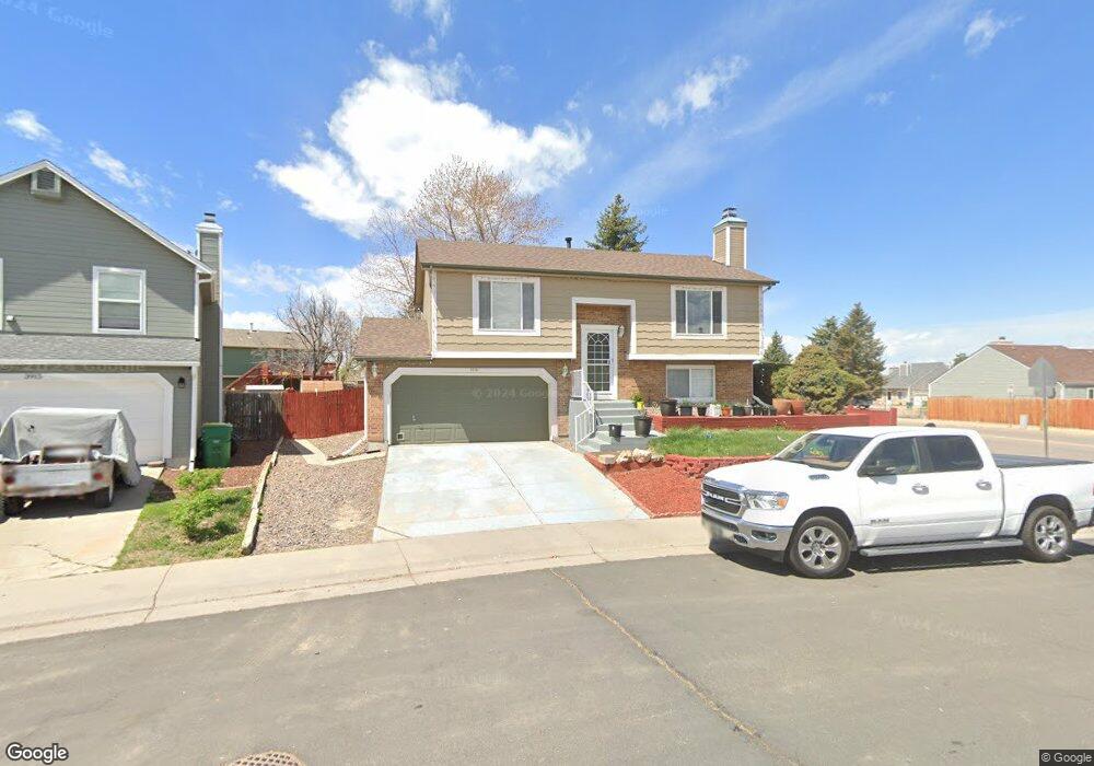 3905 S Flanders Way, Aurora, CO 80013 - photo 1
