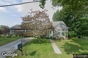 765 Lees River Ave, Somerset, MA 02725