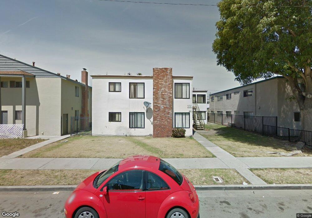 231 W Clara St unit 4, Oxnard, CA 93033 - photo 1