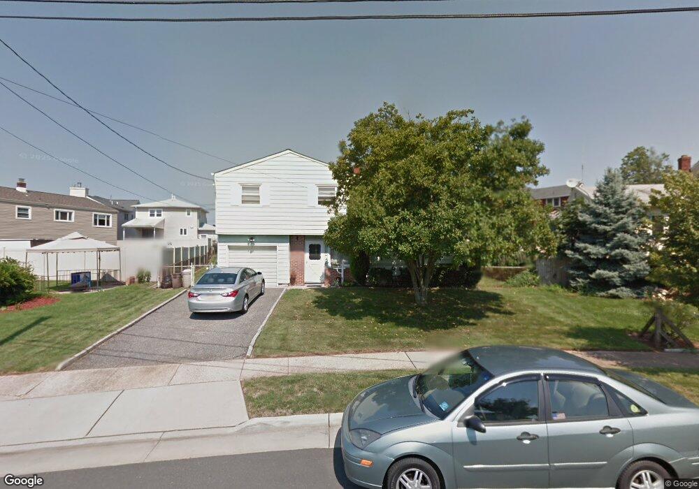 6 Clover Ct, Carteret, NJ 07008 - photo 1