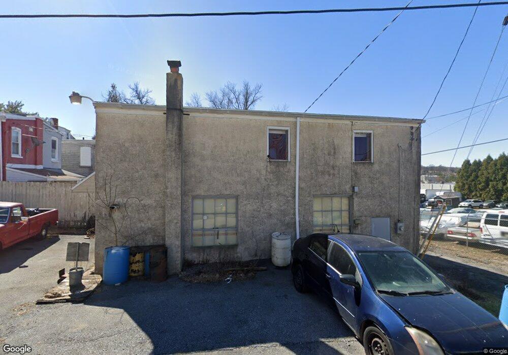 2048 Kutztown Rd, Reading, PA 19605 - photo 1