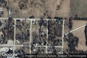 313 Jefferson St, Higbee, MO 65257
