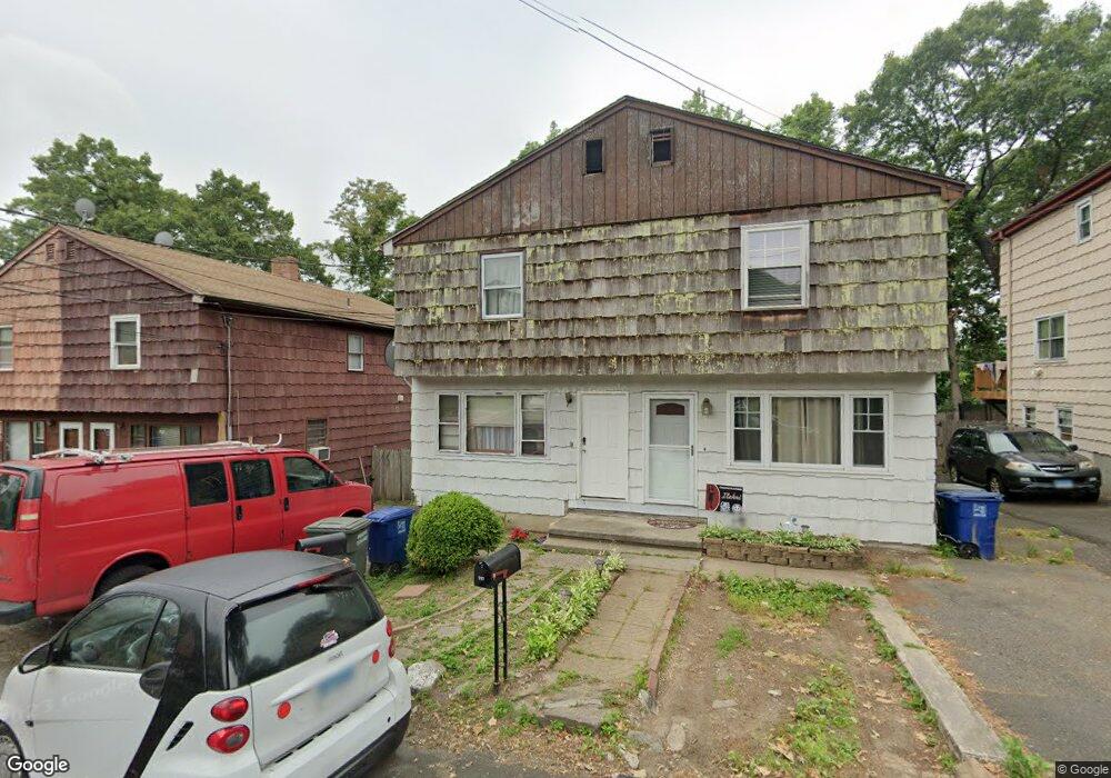 195 Robert St, Bridgeport, CT 06606 - photo 1