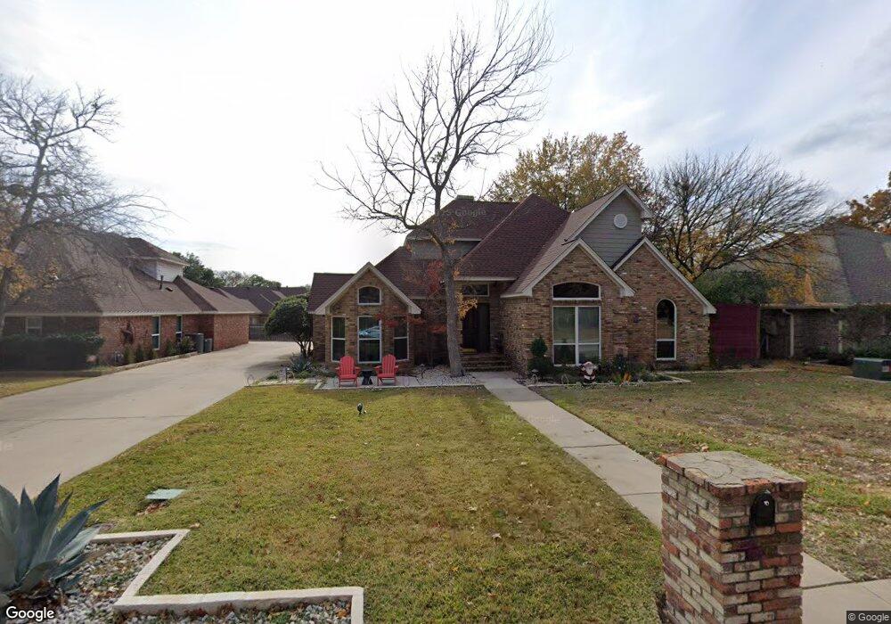 1104 Chapel Dr, Denton, TX 76205 - photo 1