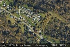 17 Sugar Ln, Wheeling, WV 26003