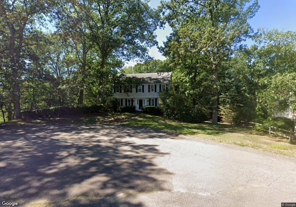 11 Stonegate Ln, Hingham, MA 02043 - photo 1