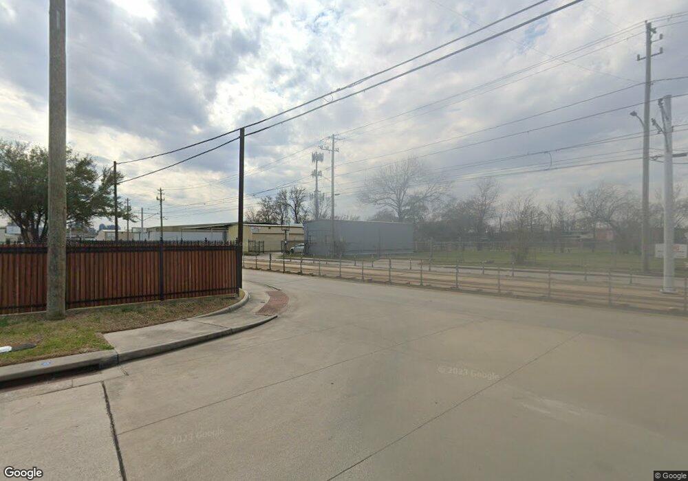 202 Joyce St, Houston, TX 77009 - photo 1