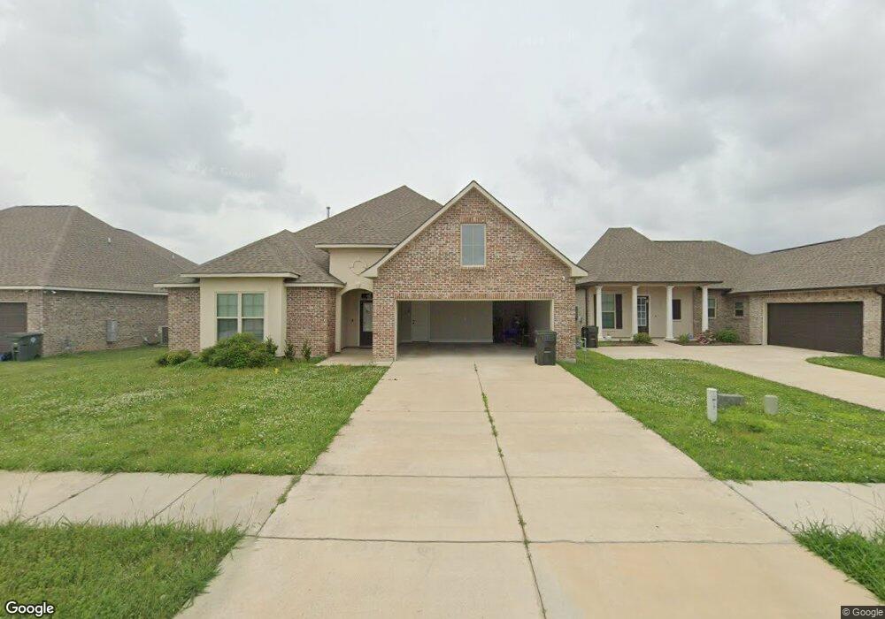 742 Lionel Ln, Lake Charles, LA 70605 - photo 1