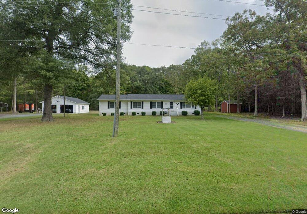 404 Rappahannock Rd, Colonial Beach, VA 22443 - photo 1