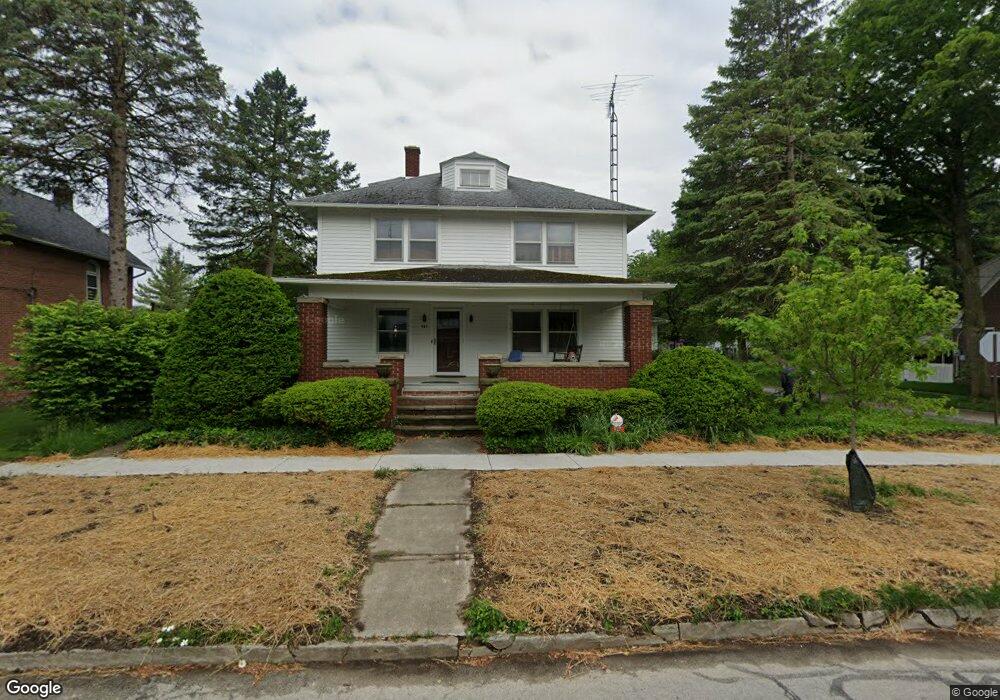 427 Clinton St, Elmore, OH 43416 - photo 1