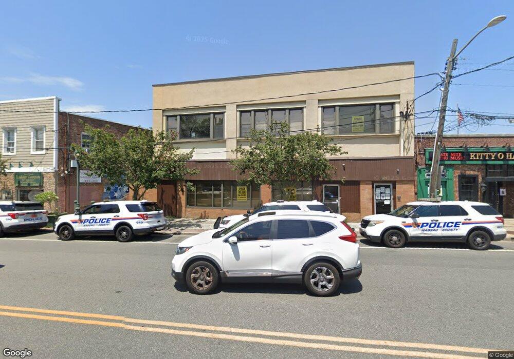 841 Merrick Rd unit Upper, Baldwin, NY 11510 - photo 1