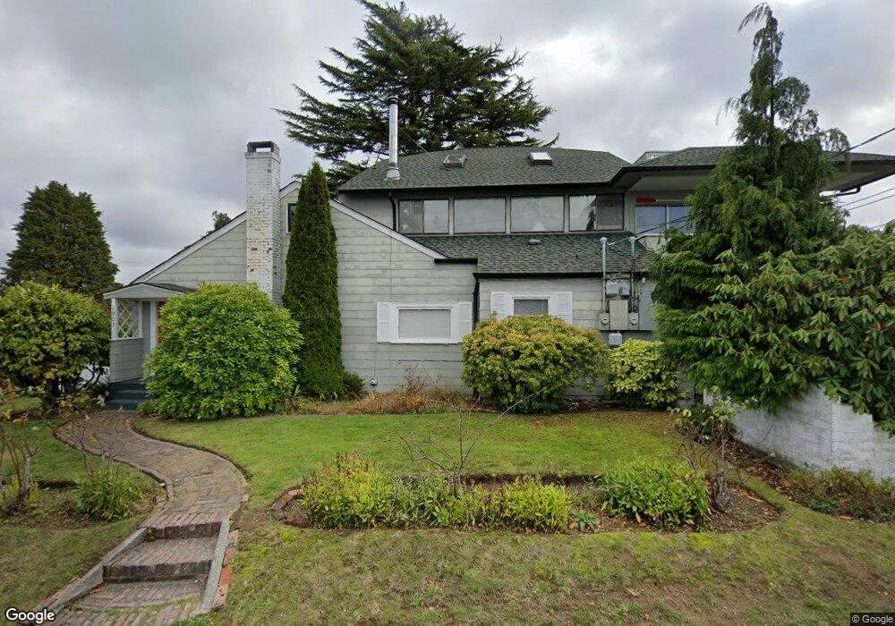1903 Day Island Blvd W, University Place, WA 98466 - photo 1