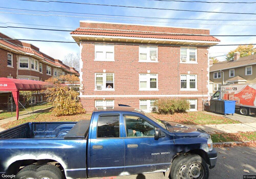 39 Richardson Ave unit 12, Wakefield, MA 01880 - photo 1
