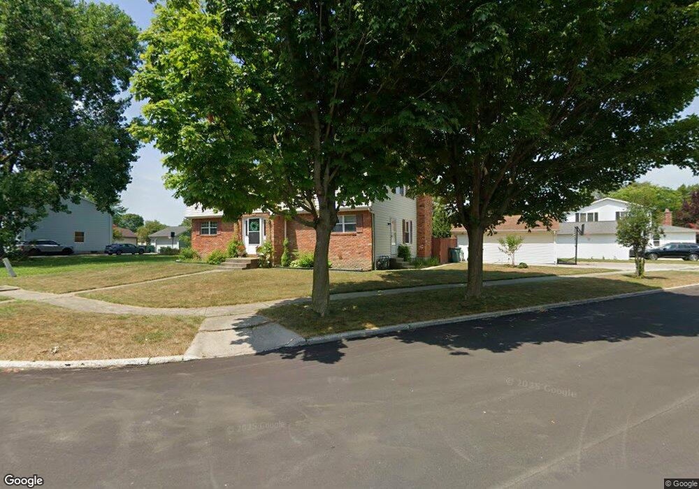 1066 Castlebar Dr, North Tonawanda, NY 14120 - photo 1