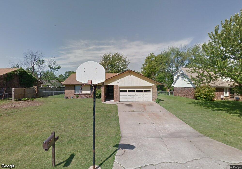 312 N Fir Place, Broken Arrow, OK 74012 - photo 1