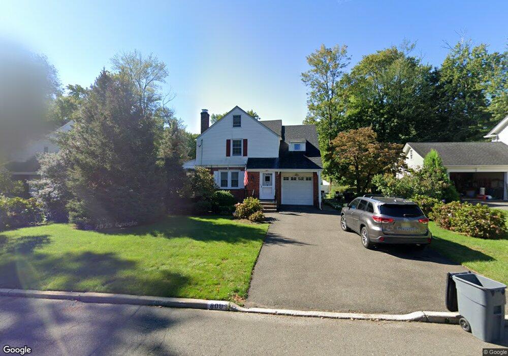 809 Midland Rd, Oradell, NJ 07649 - photo 1