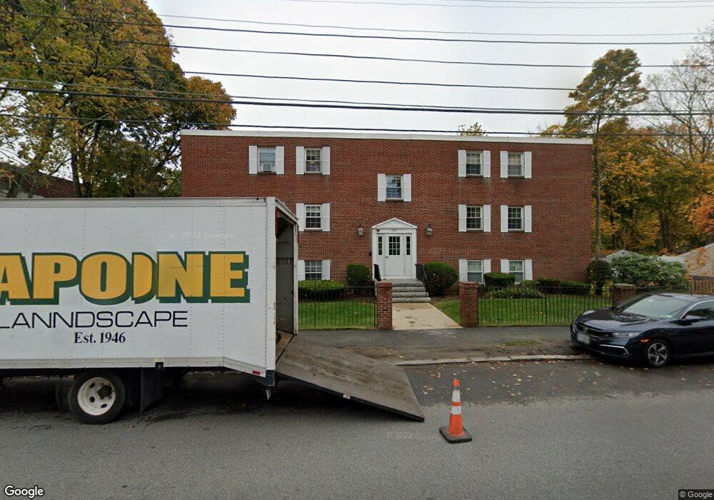 276 Albion St unit 15, Wakefield, MA 01880 - photo 1