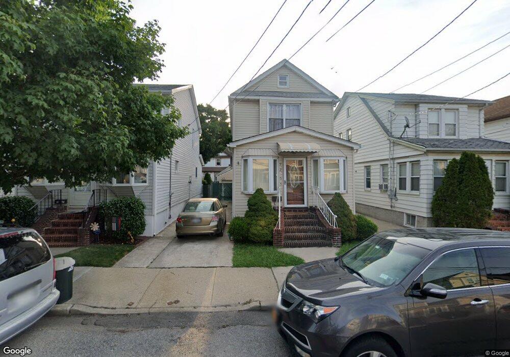 9263 246th St, Floral Park, NY 11001 - photo 1