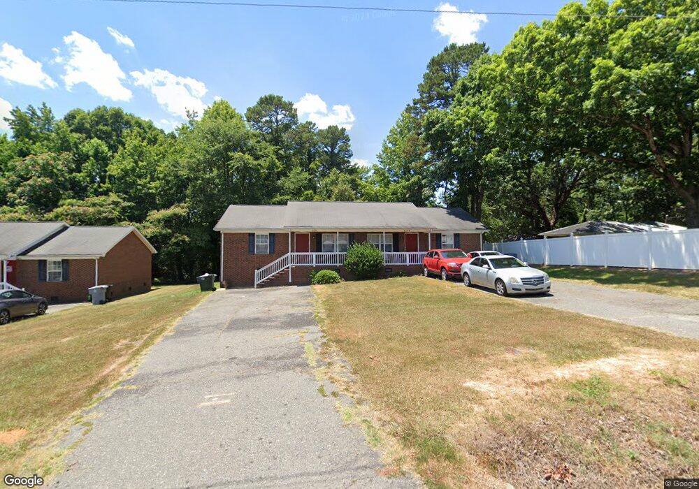 513 N Mccrary St, Asheboro, NC 27205 - photo 1