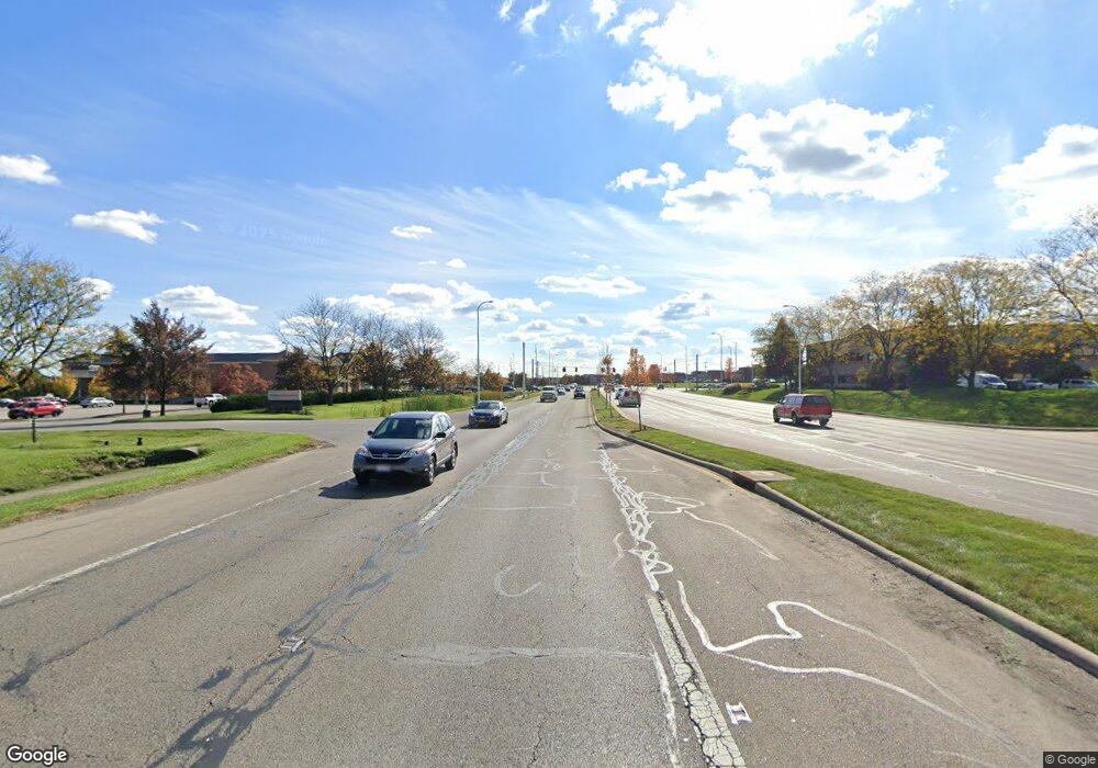 976 Polaris Pkwy, Columbus, OH 43240 - photo 1