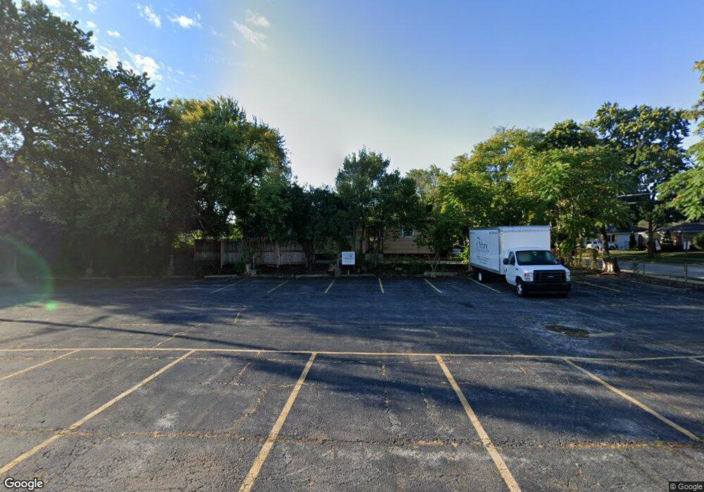 1641 Maple St, Des Plaines, IL 60018 - photo 1