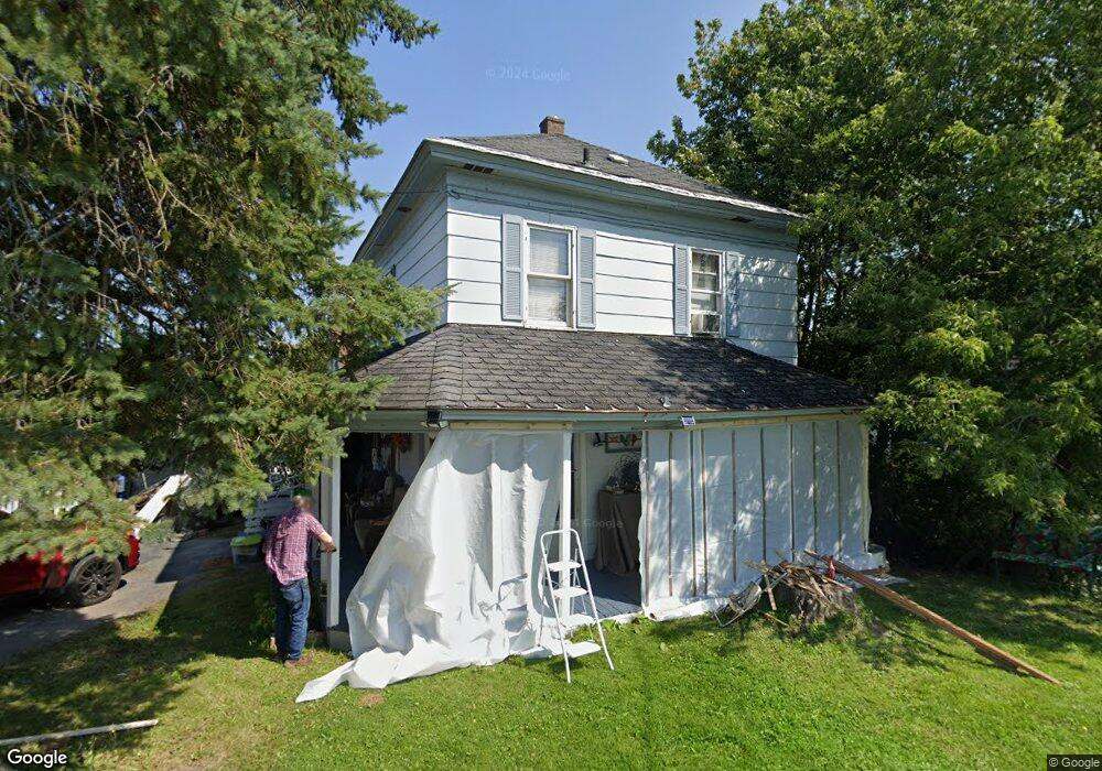 16 Lower Lyndon St, Caribou, ME 04736 - photo 1