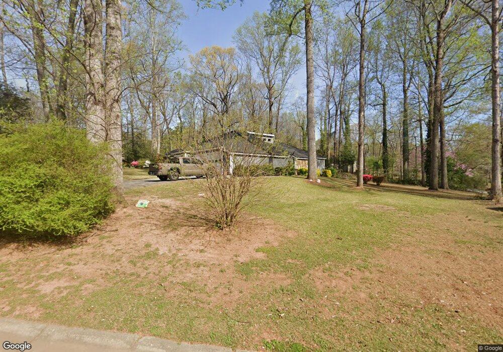 8319 Dawn Dr, Jonesboro, GA 30236 - photo 1