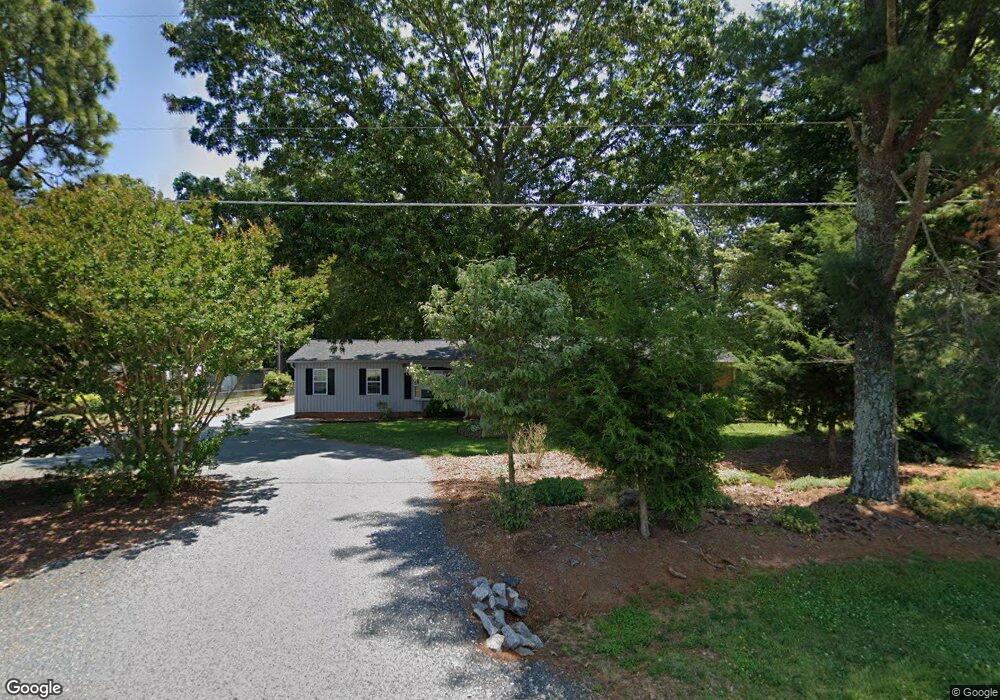7117 Downsfield Rd, Randleman, NC 27317 - photo 1