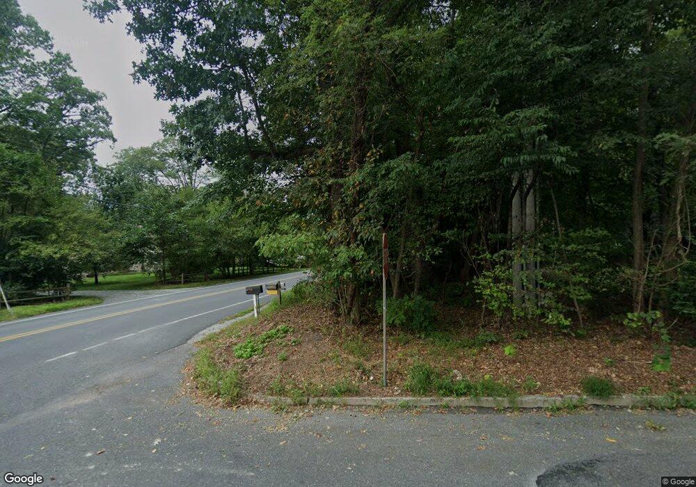 702 Center Dr, Palmyra, PA 17078 - photo 1