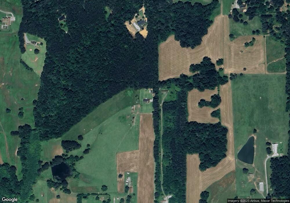 787 Fairview Rd NW, Calhoun, GA 30701 - photo 1