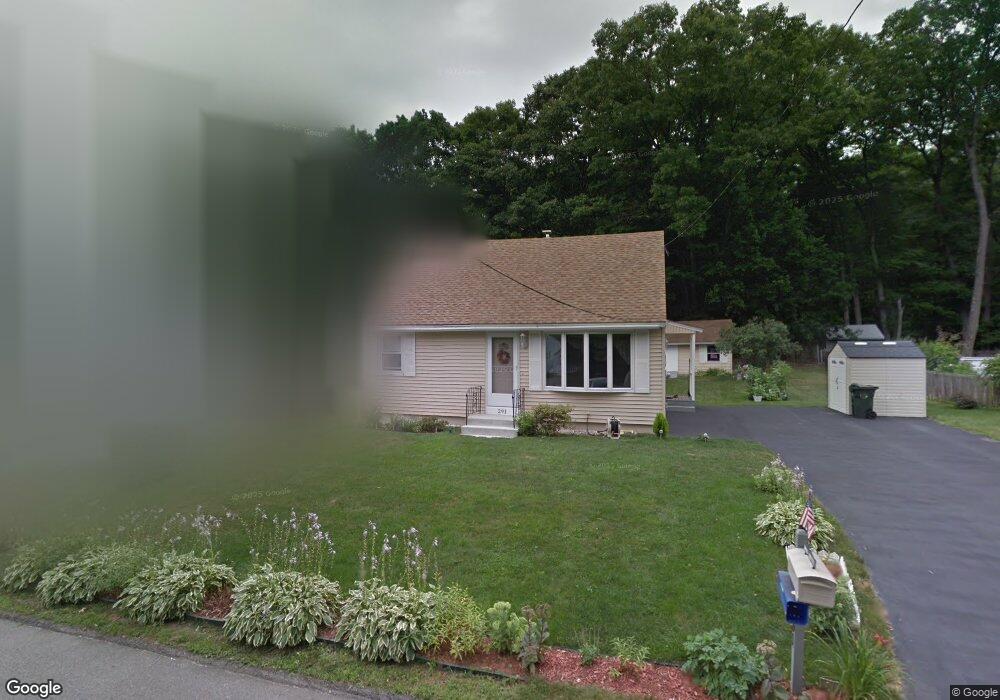 291 Riverdale Ave, Manchester, NH 03103 - photo 1