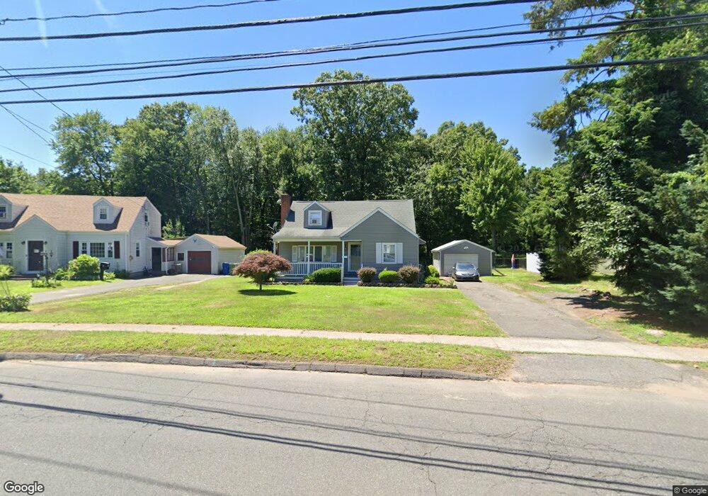 843 Matianuck Ave, Windsor, CT 06095 - photo 1