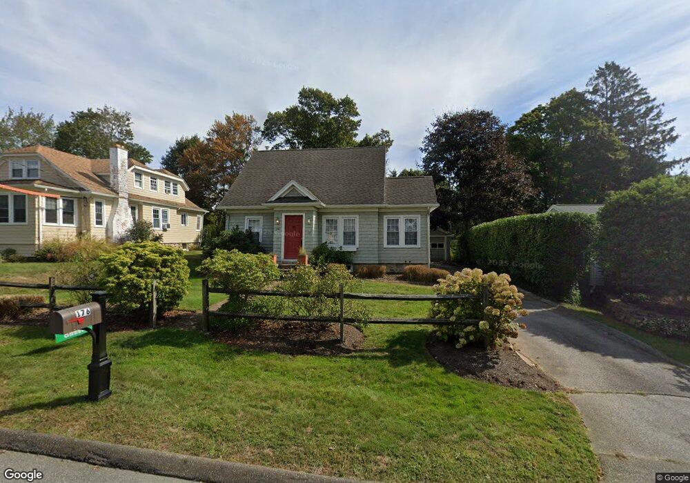 176 Ocean View Ave, Mystic, CT 06355 - photo 1