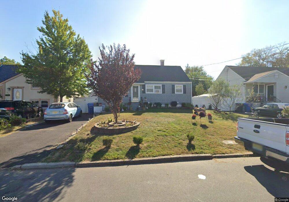 113 S Mckinley Ave, Iselin, NJ 08830 - photo 1