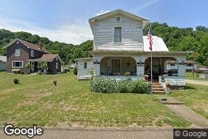 1262 Powell St, Middleport, OH 45760