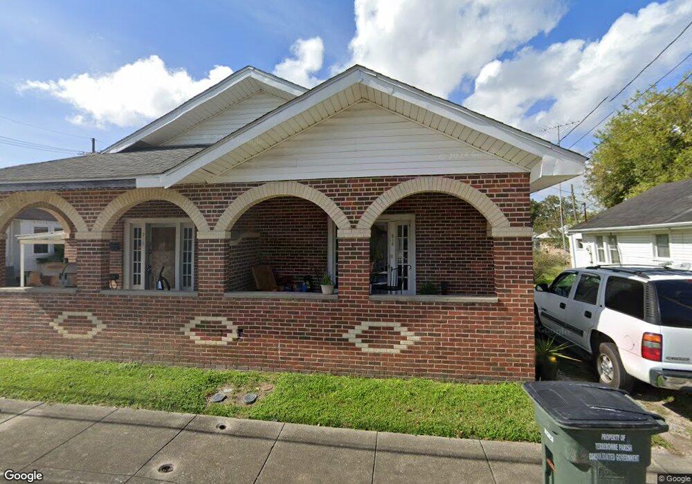 216 Levron St, Houma, LA 70360 - photo 1