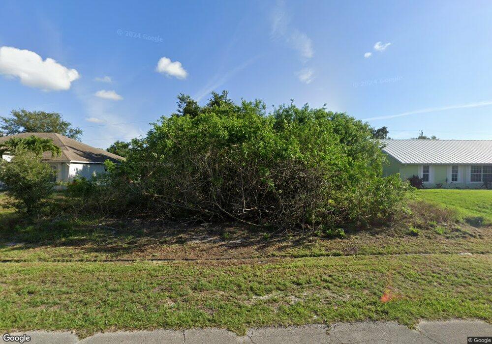 105 SW South Wakefield Cir, Port St. Lucie, FL 34953 - photo 1