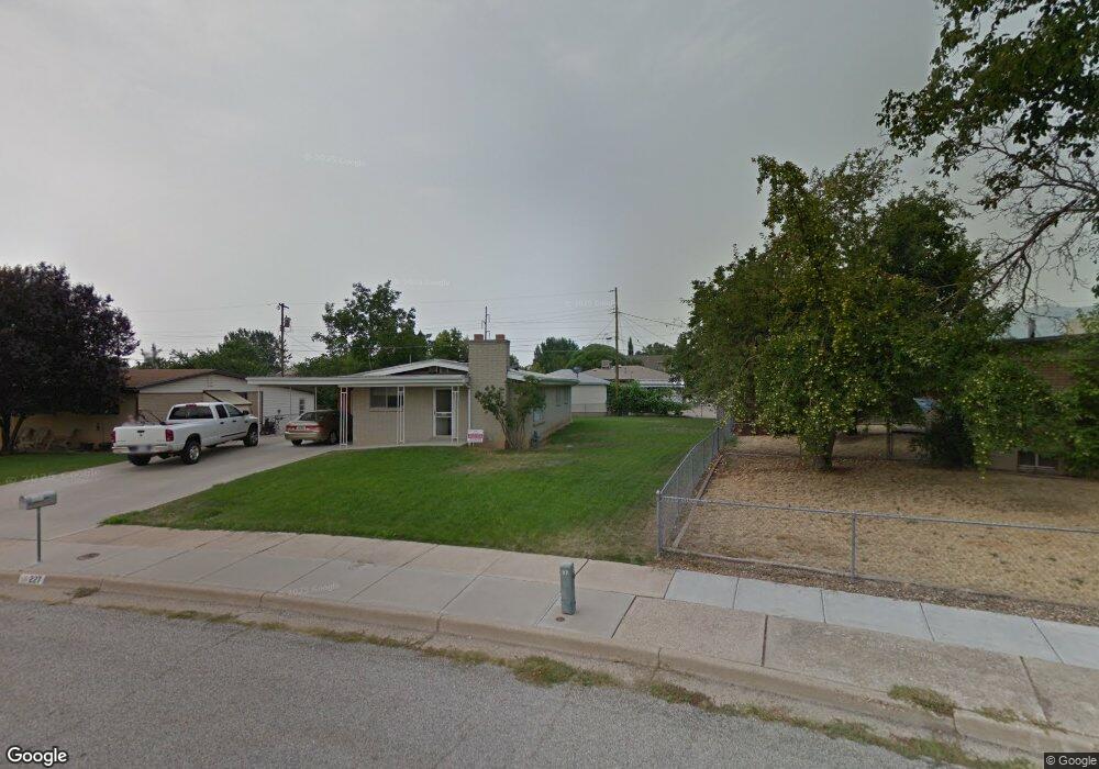 227 E Diamond St, Layton, UT 84041 - photo 1
