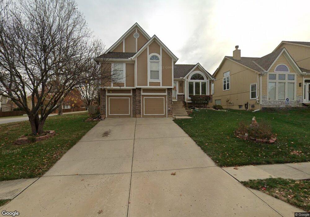 21501 W 54th St, Shawnee, KS 66226 - photo 1