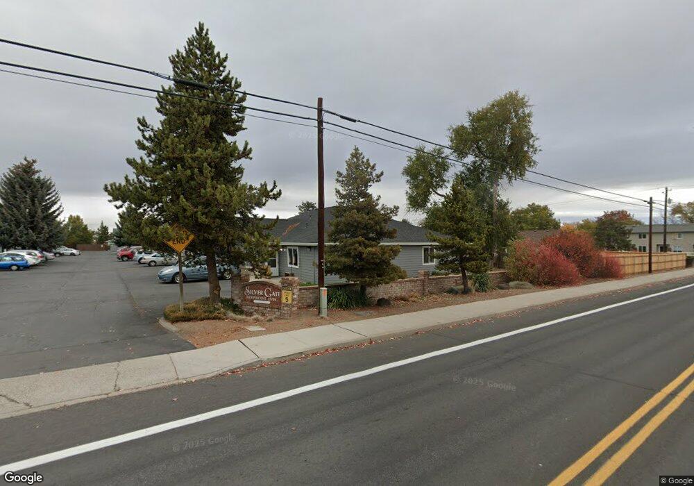 2001 SW Salmon Ave, Redmond, OR 97756 - photo 1