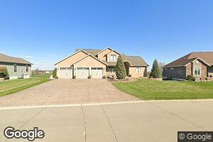 2584 Ridge Rd, Sioux Center, IA 51250