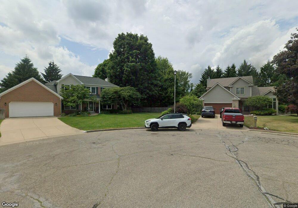 10409 Cougar Lane Dr, Portage, MI 49024 - photo 1